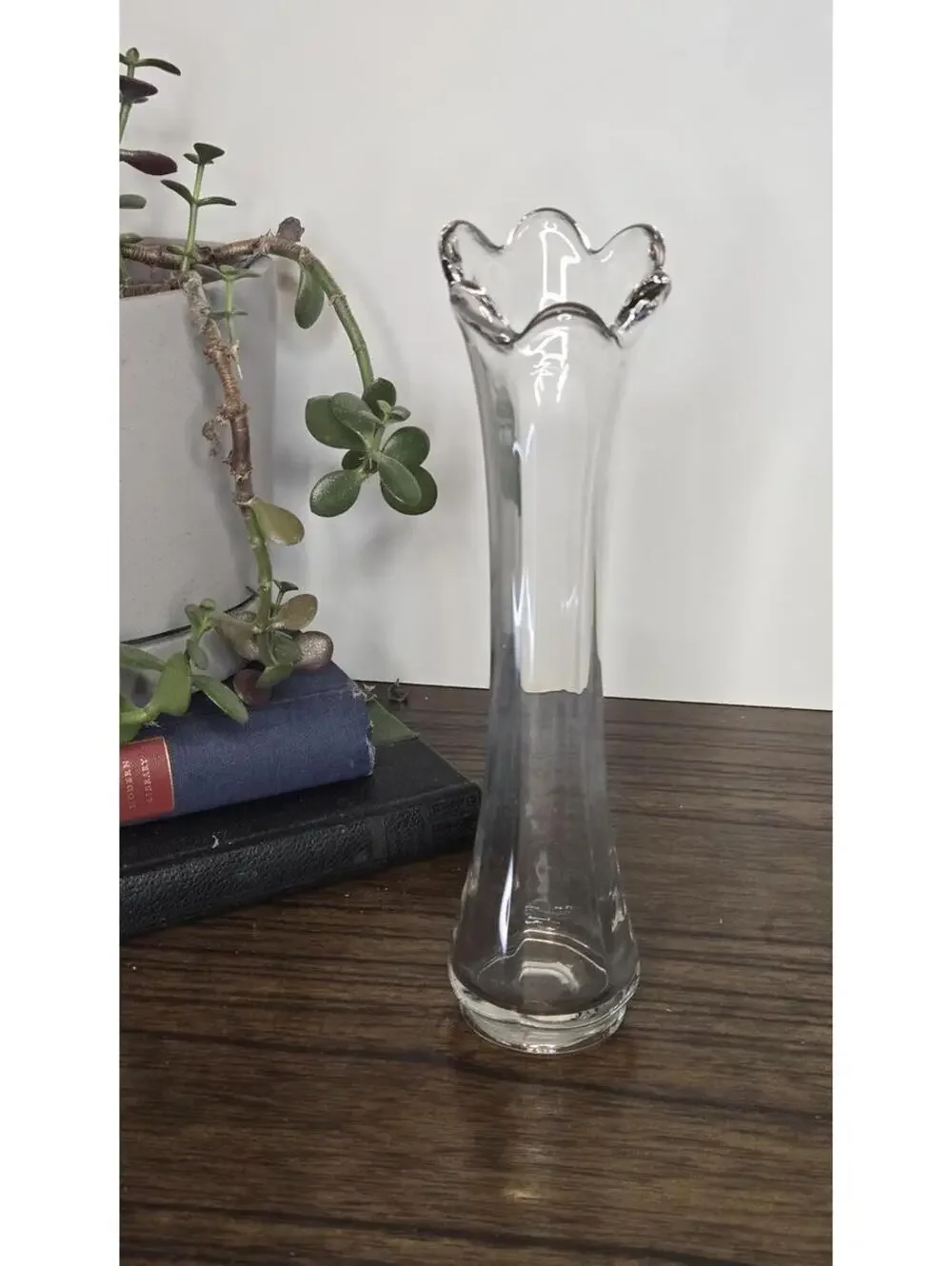 Vintage MCM Clear Swung Glass Vase, GLOWER